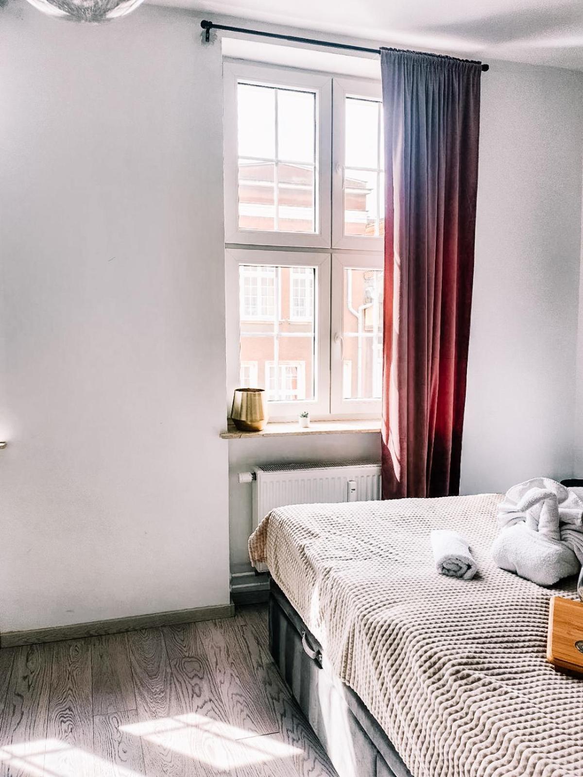 Cloud 9 King Size Bed - Old Town View Gdansk Ogarnaアパートメント エクステリア 写真